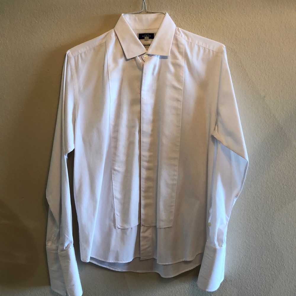 Near North Tuxedo Covered Front Placket shirt